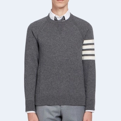 톰브라운 프렌치 캐시미어 크루넥 스웨터