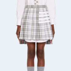 톰브라운 미디엄 그레이 스트라이프 4-바 드롭백 플리츠 미니 스커트