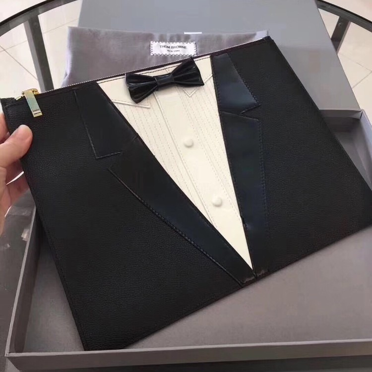 톰브라운 클러치