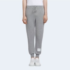 톰브라운 시그니처 스트라이프 트랙 팬츠 그레이