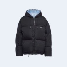 프라다 개버딘 리나일론 후드 다운 재킷