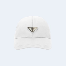 프라다 로고 플래그 화이트 베이스볼 캡