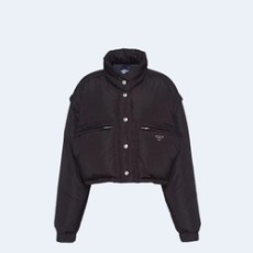 프라다 리나일론 크롭 다운 자켓