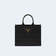 프라다 레더 토트백