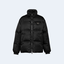 프라다 리나일론 다운 자켓