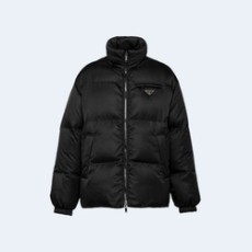 프라다 리나일론 다운 자켓