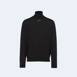 프라다 슈퍼파인 터틀넥 스웨터