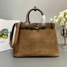 프라다 버클 스웨이드 미디움 토트백