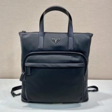 프라다 25SS 삼각로고 멀티포켓 리나일론 백팩