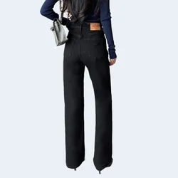 프라다 트라이앵글 로고 진 블랙