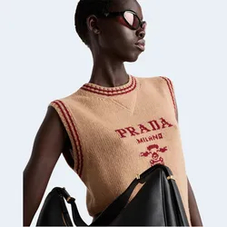 프라다 울 앤 캐시미어 베스트