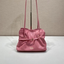 프라다 다다 나파 1BG586