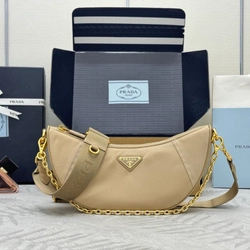 프라다 드뮈룬 리나일론 숄더 1BH222