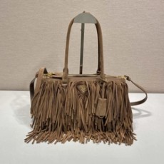 프라다 갤러리아 미디엄 스웨이드 프린지 백 1BA457
