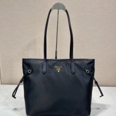 프라다 포코노 나일론 투웨이 라지 숄더1BG189