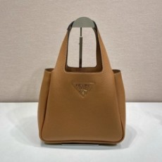 프라다 비텔로 다이노 토트 1BG335