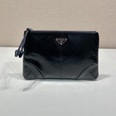 프라다 레더 클러치 2NH006A