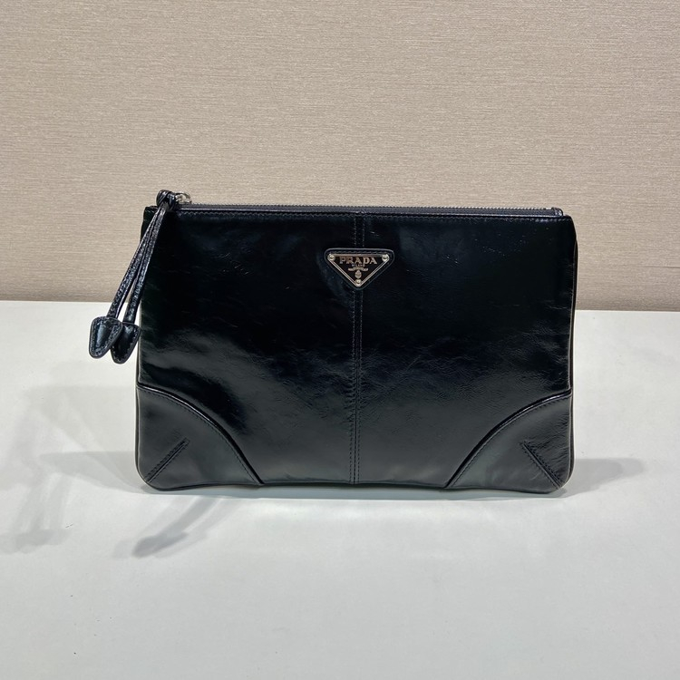 프라다 삼각 로고 레더 2NH006A