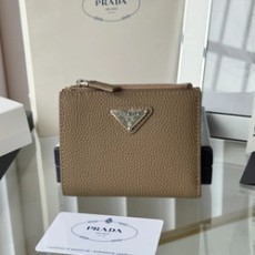 프라다 삼각로고 레더 지퍼 카드 반지갑