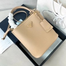 프라다 사피아노 파니에 레더 1BA212