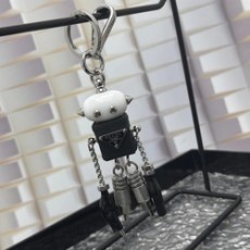 프라다 로봇 키링 백참