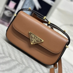 프라다 트라이앵글 로고 레더 숄더 1BD339