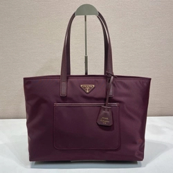 프라다 리에디션 1978 리나일론 미디움 1BG555