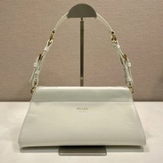 프라다 25FW 숄더 1BC262