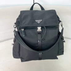 프라다 익스플로어 나일론 백팩 2VZ118