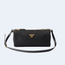 프라다 리나일론 블랙 파우치 1NE058